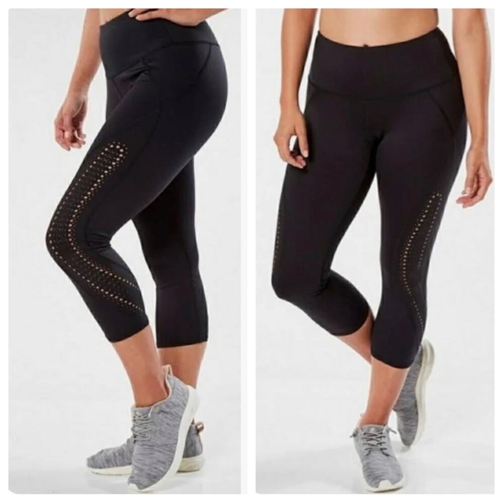 RUBY RIBBON Women’s Black Capri Leggings Laser Cut Dot Detail